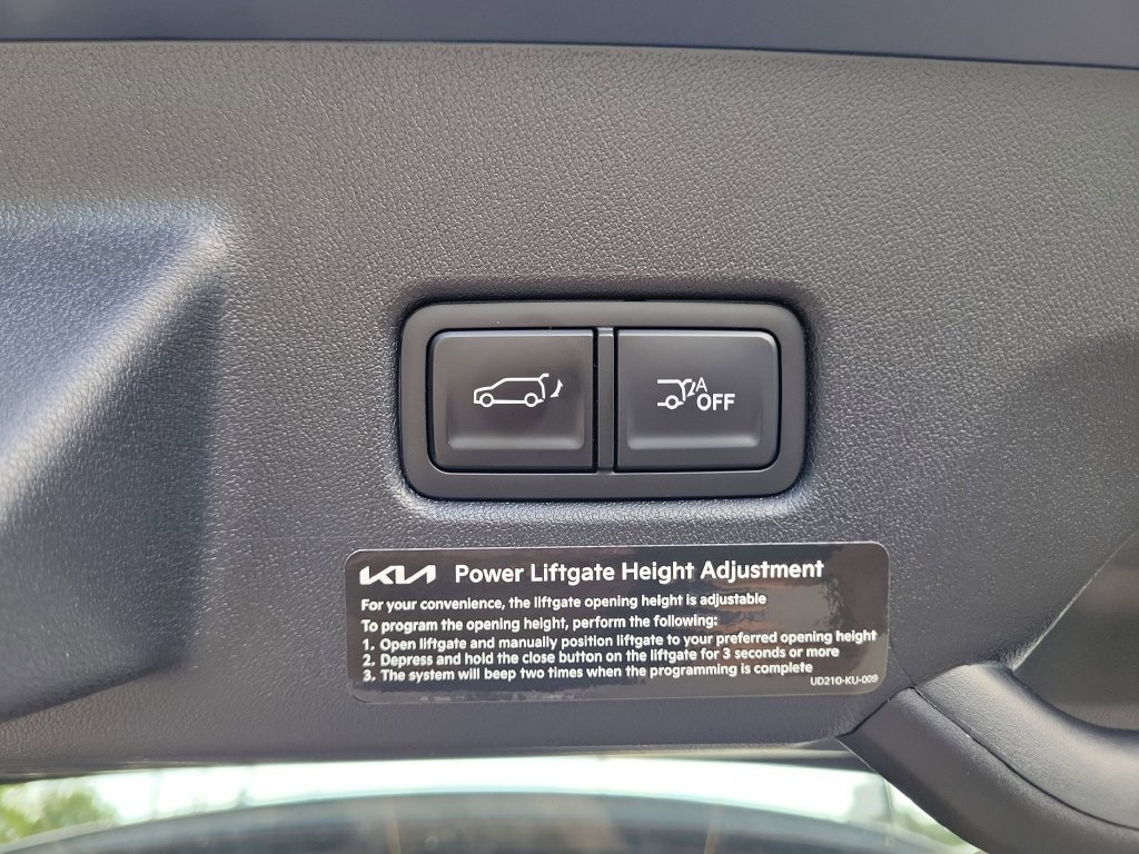 New 2027 Midnight Lake Blue Kia SX Prestige image 15