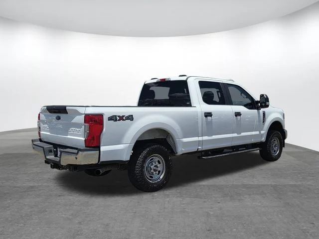 Certified Used 2022 Oxford White Ford XL image 4