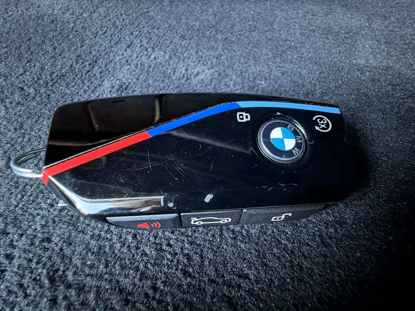 Certified Used 2024 Marina Bay Blue Metallic BMW M60i image 28