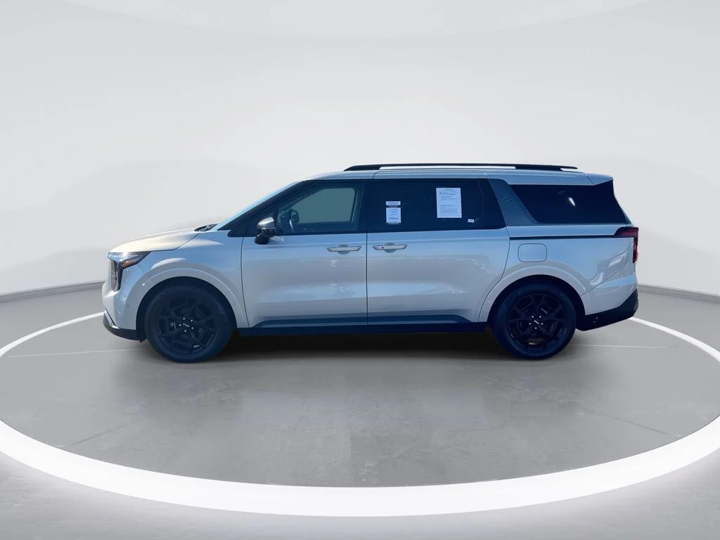 Used 2025 White Kia SX Prestige image 5
