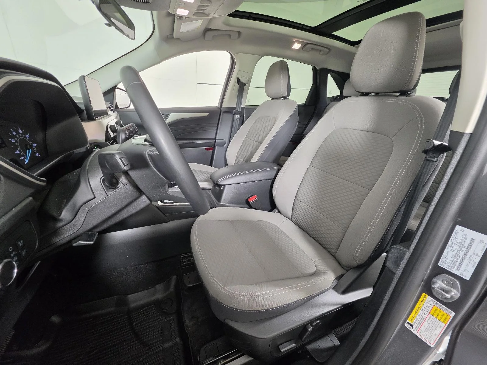 Used 2022 Carbonized Gray Ford SE image 2