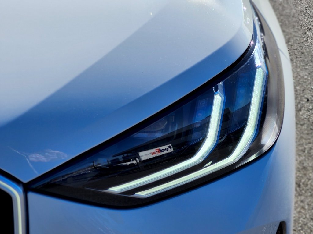 New 2026 White BMW 30 xDrive image 9