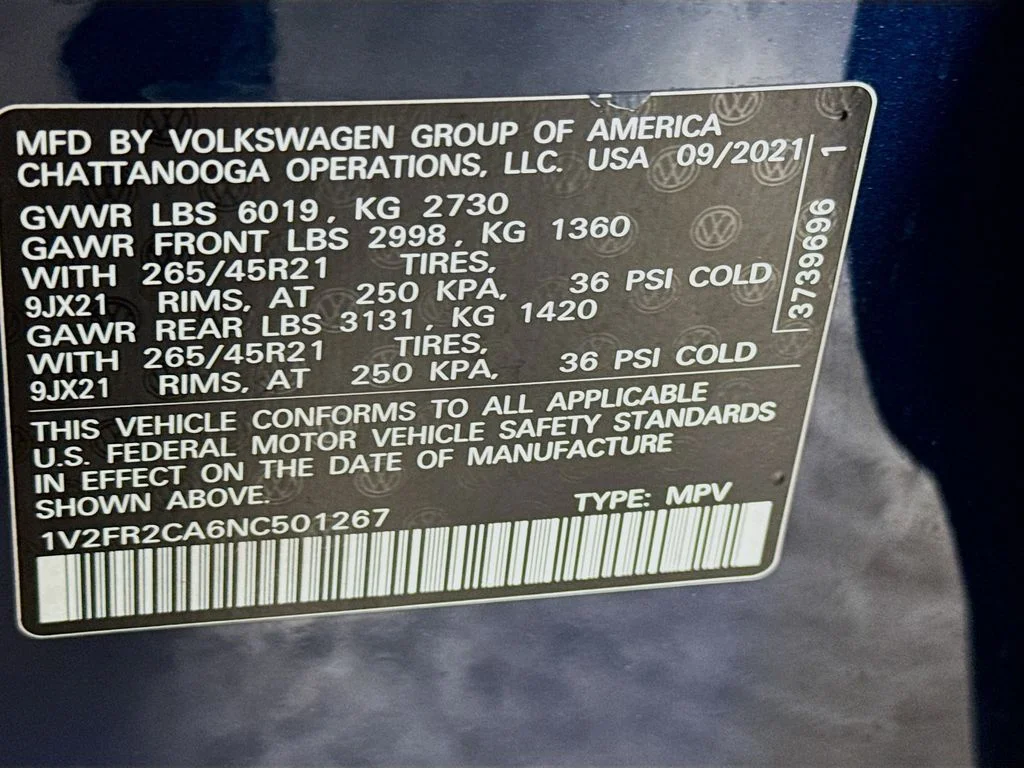 Used 2022 Blue Volkswagen 3.6L V6 SEL Premium R-Line image 41