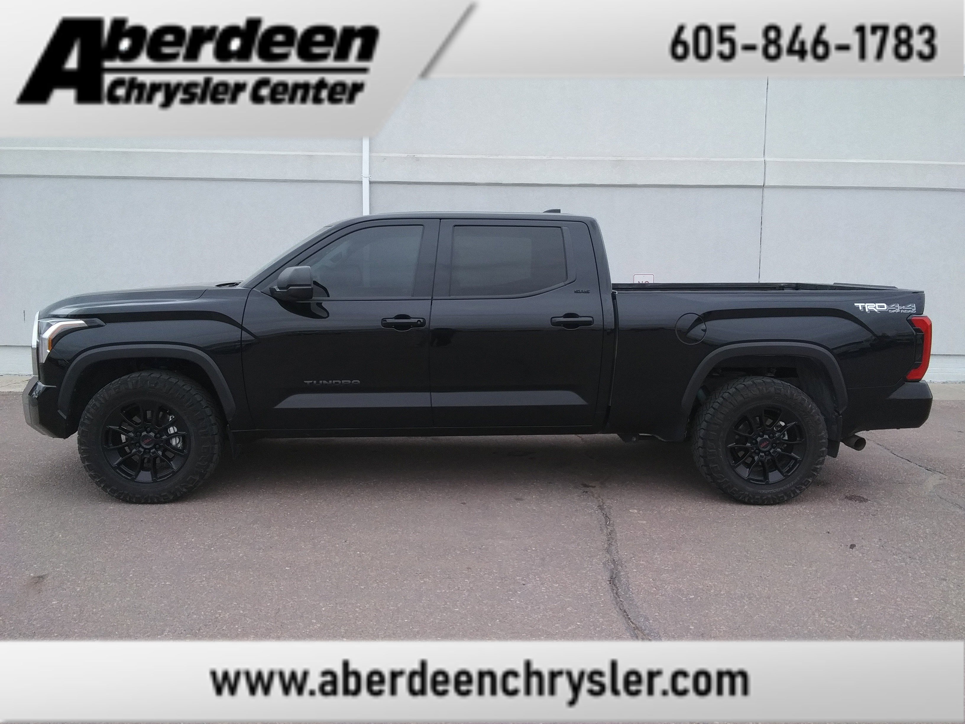 2023 Toyota Tundra SR5 3.4L 4WD CrewMax 6.5' Bed's photo