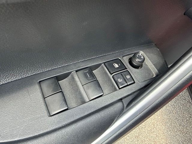 2023 Toyota Corolla Cross SE - Photo 32