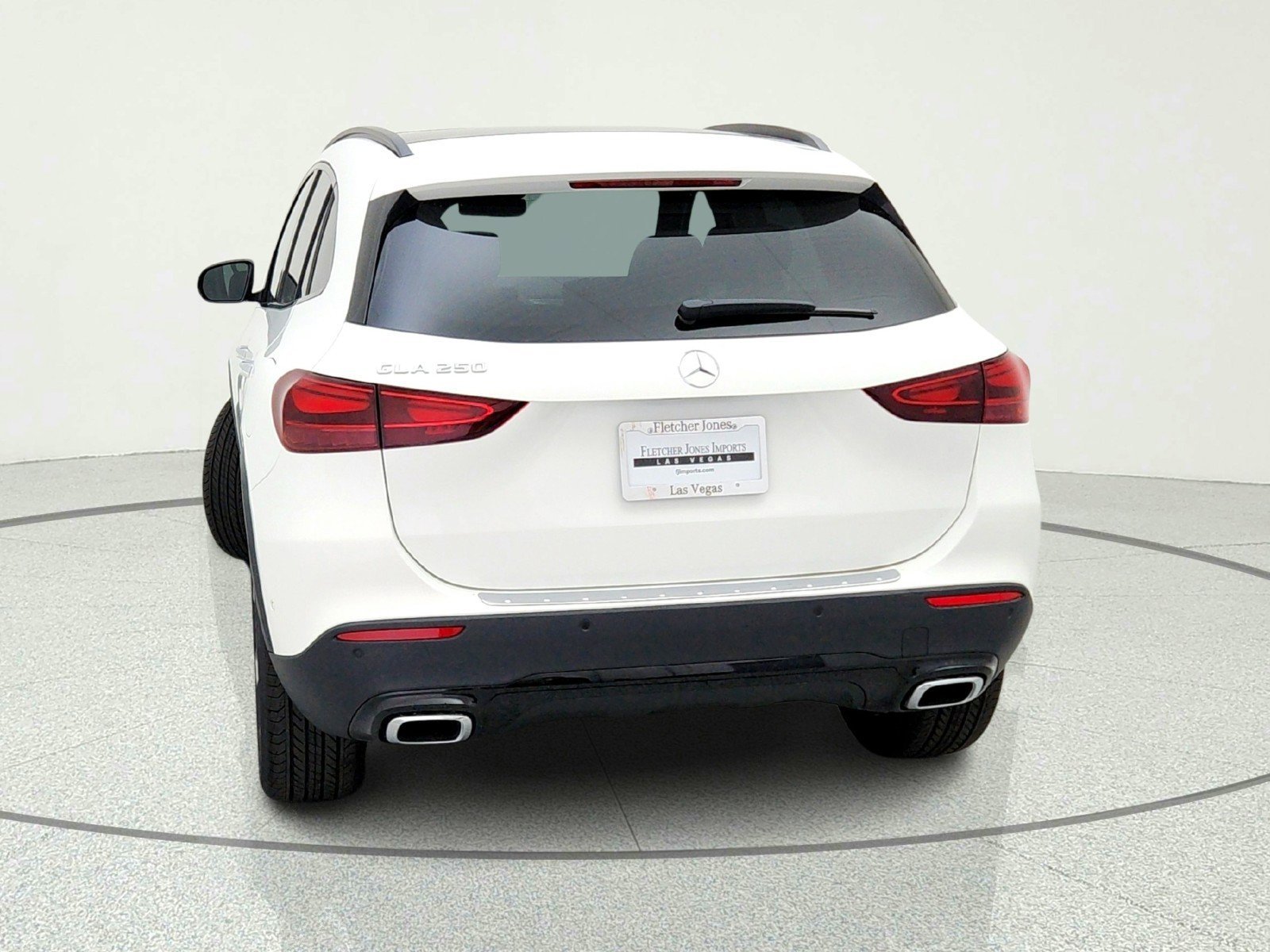 New 2026 Polar White Mercedes-Benz GLA 250 SUV image 32