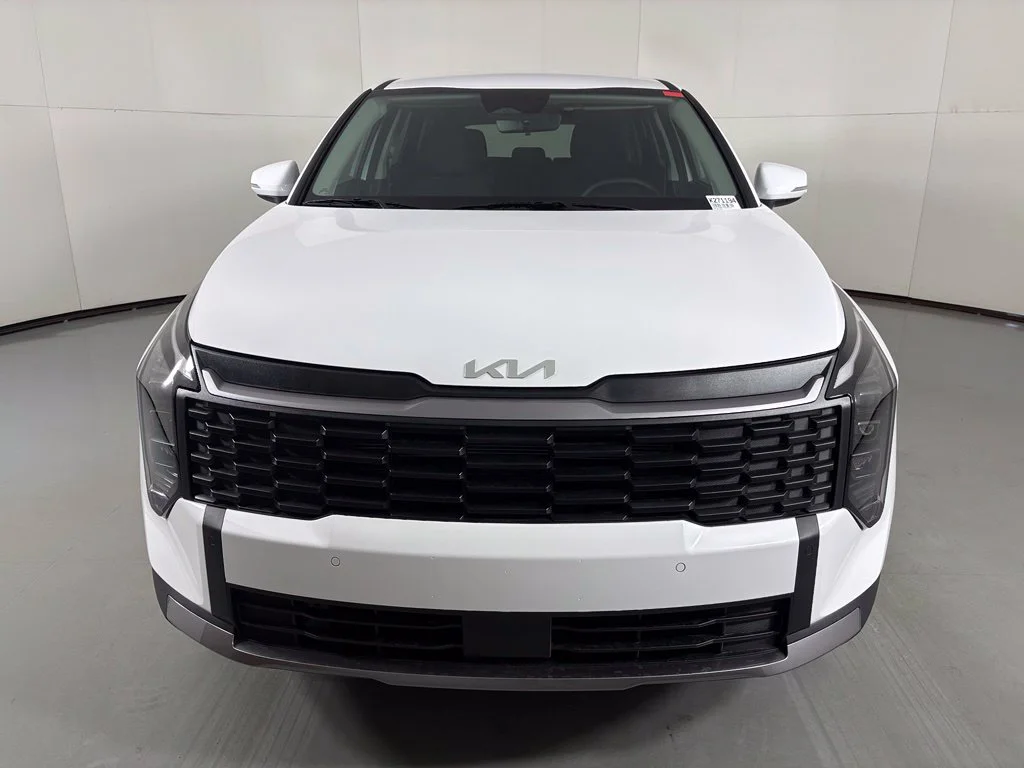 New 2027 Glacial White Pearl Kia LX image 3