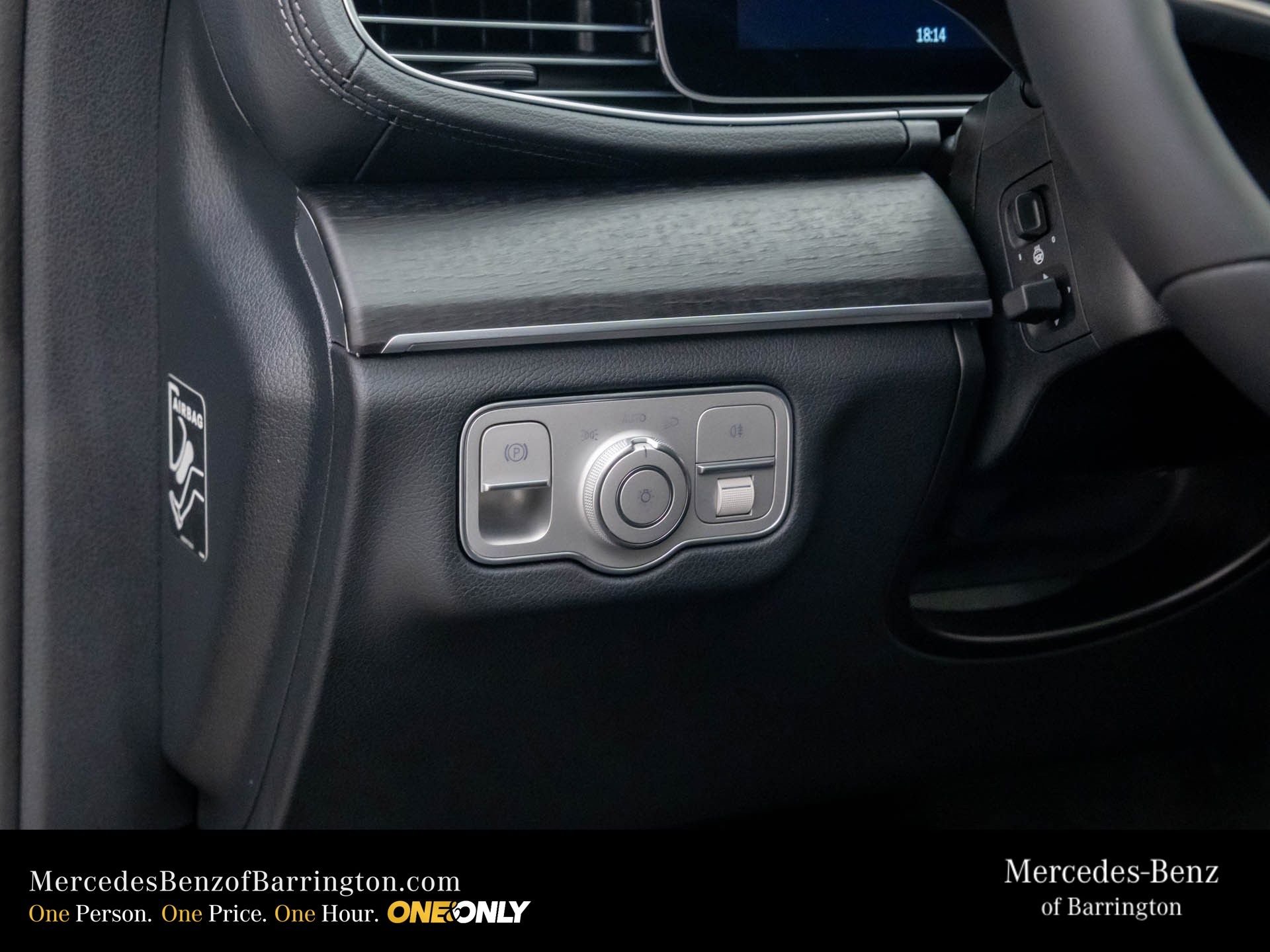 New 2026 Black Mercedes-Benz GLS 450 image 24