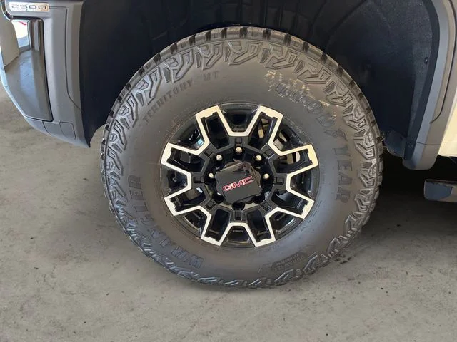 New 2026 White GMC AT4X image 15