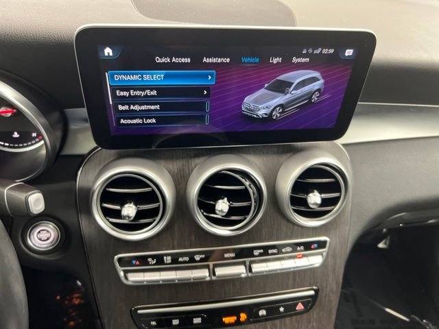 Used 2022 White Mercedes-Benz GLC 300 image 17