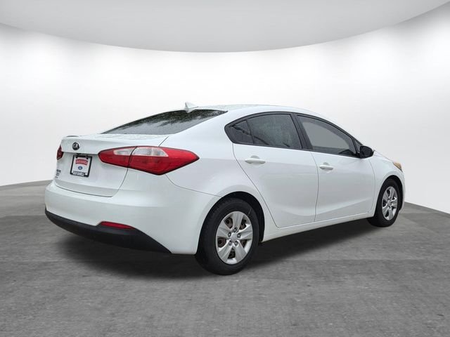 Used 2016 Kia Forte LX with VIN KNAFX4A61G5542170 for sale in Brandon, MS