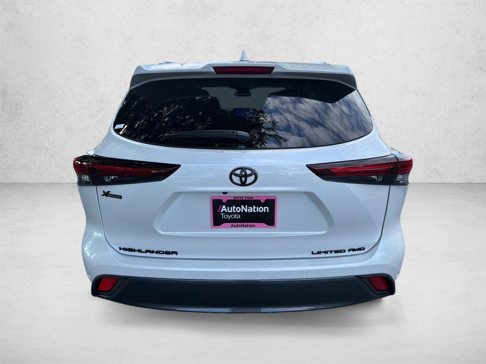 Certified Used 2026 Wind Chill Pearl Toyota Limited image 4