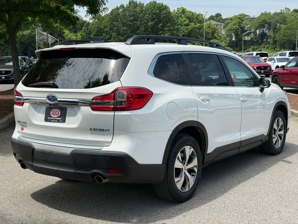 Used 2020 White Subaru Premium image 6