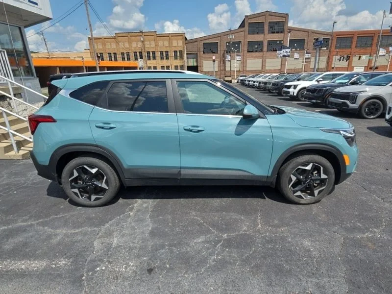 Used 2025 Blue Kia EX image 8