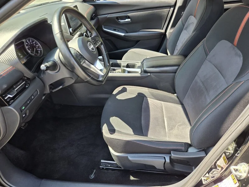 Used 2025 Super Black NISSAN SR image 9