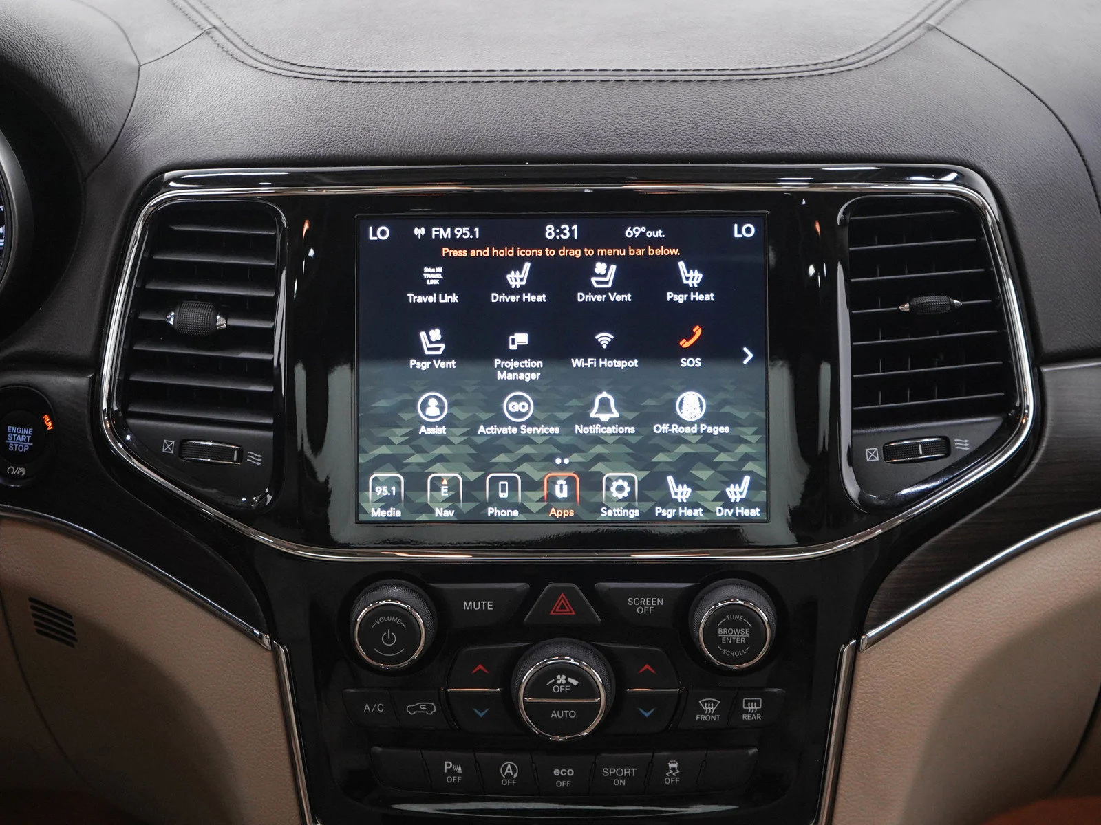 Used 2021 Ivory 3-Coat Jeep Overland image 15