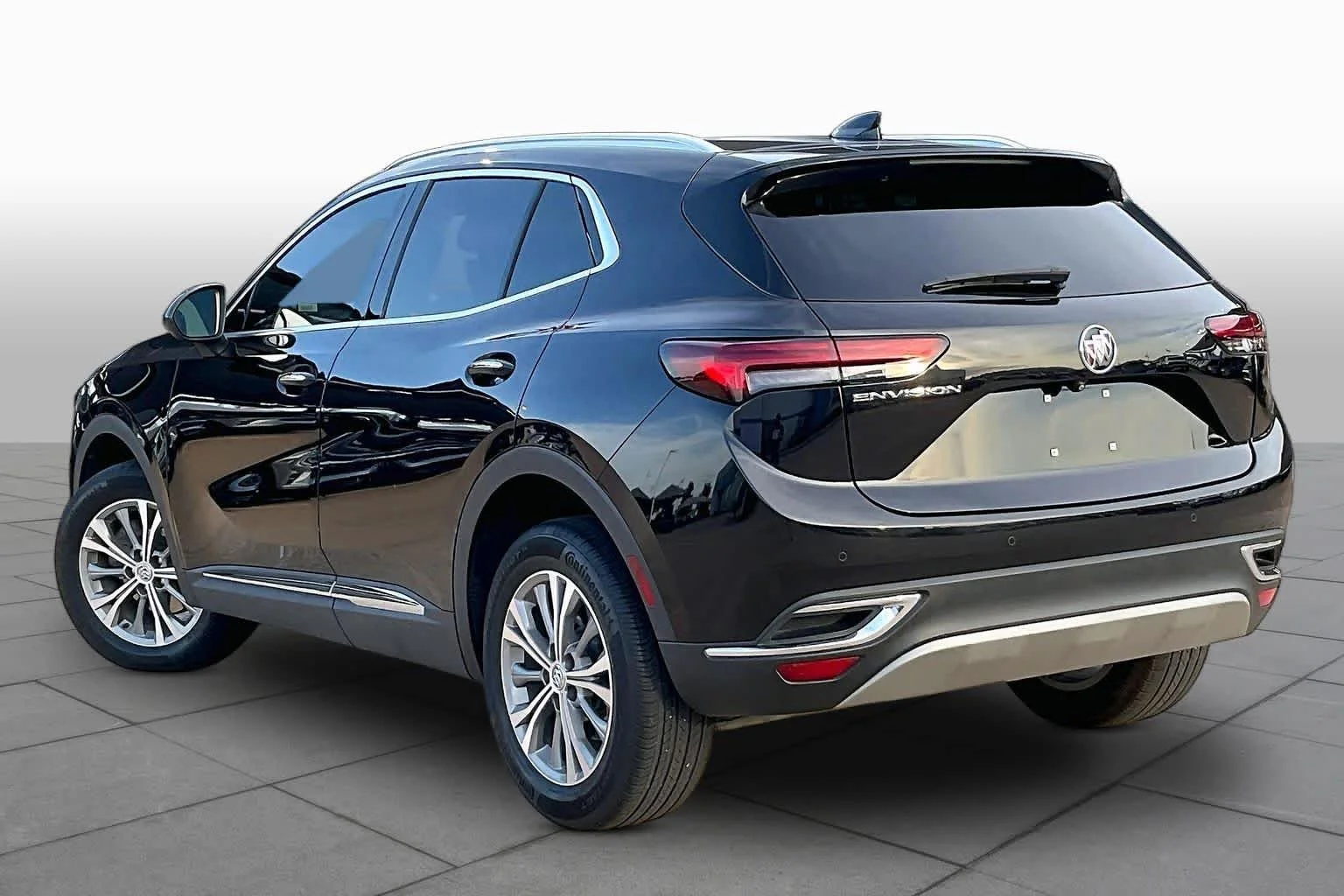 Certified Used 2022 Ebony Twilight Metallic Buick Preferred image 12