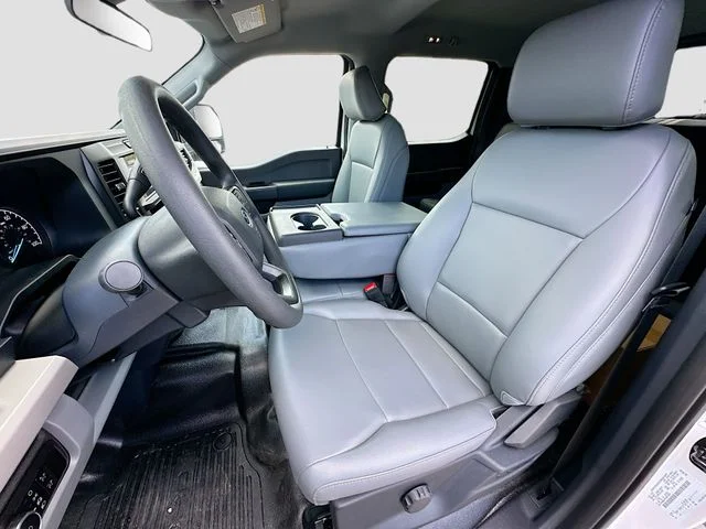 New 2026 Oxford White Ford XL image 14
