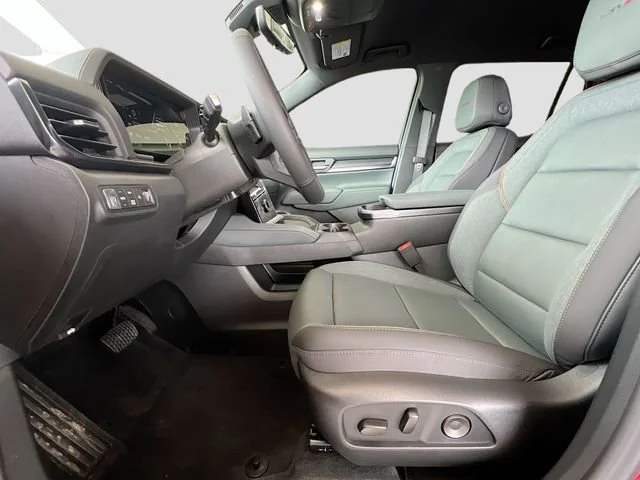 2026 GMC Terrain AT4 - Photo 16