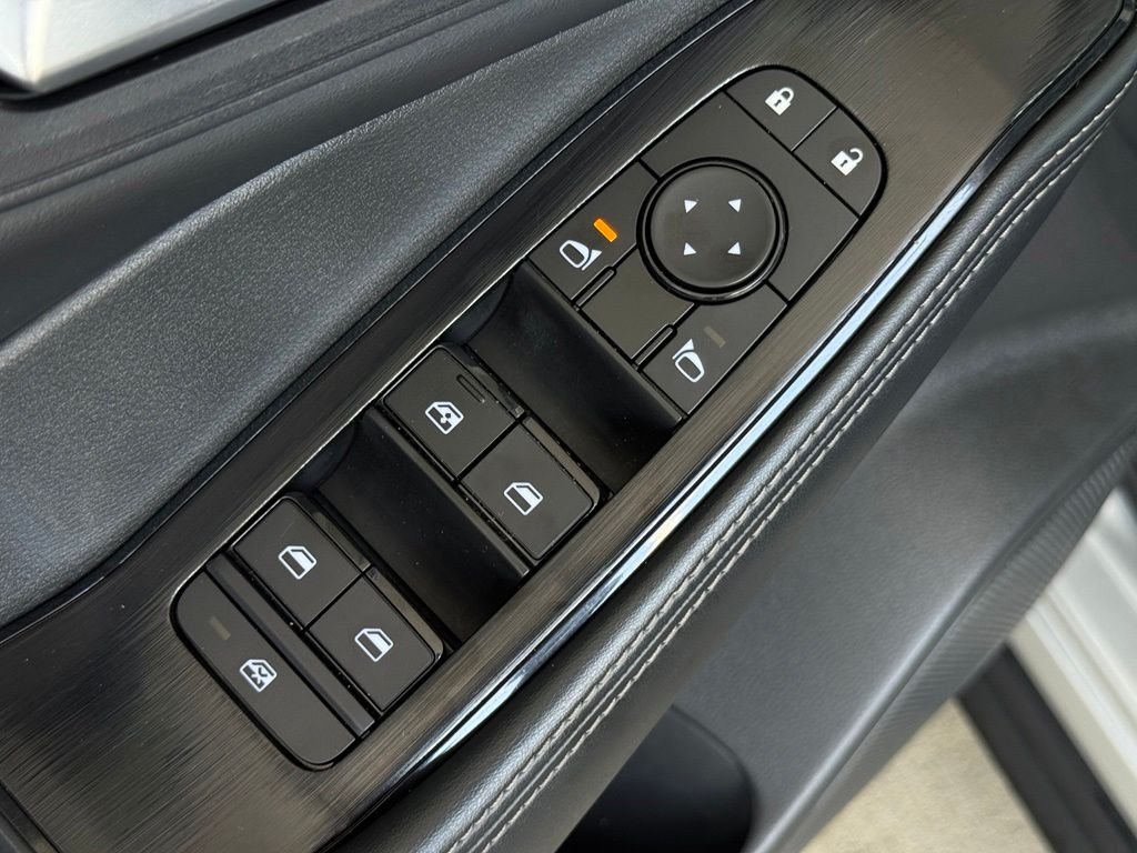Used 2024 Silver Nissan SV image 25