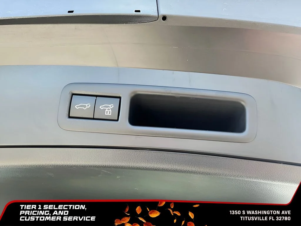 Used 2025 White Lexus 300h Premium image 18