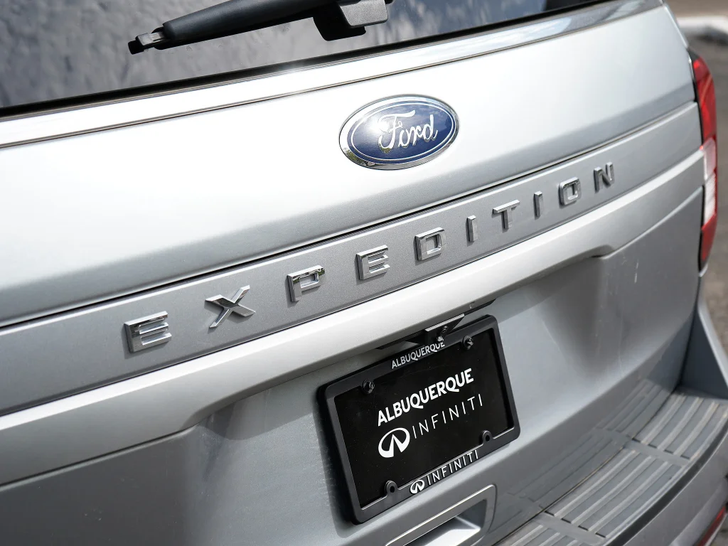 Used 2024 Silver Metallic Ford XLT image 10