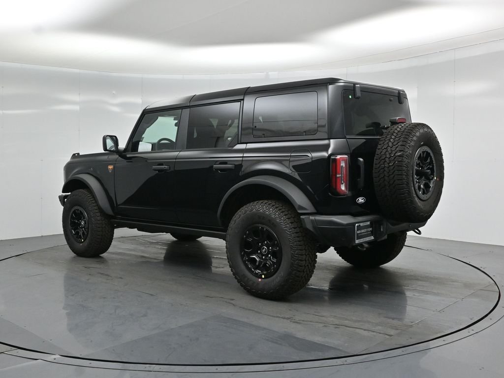 New 2026 Shadow Black Ford Badlands image 6