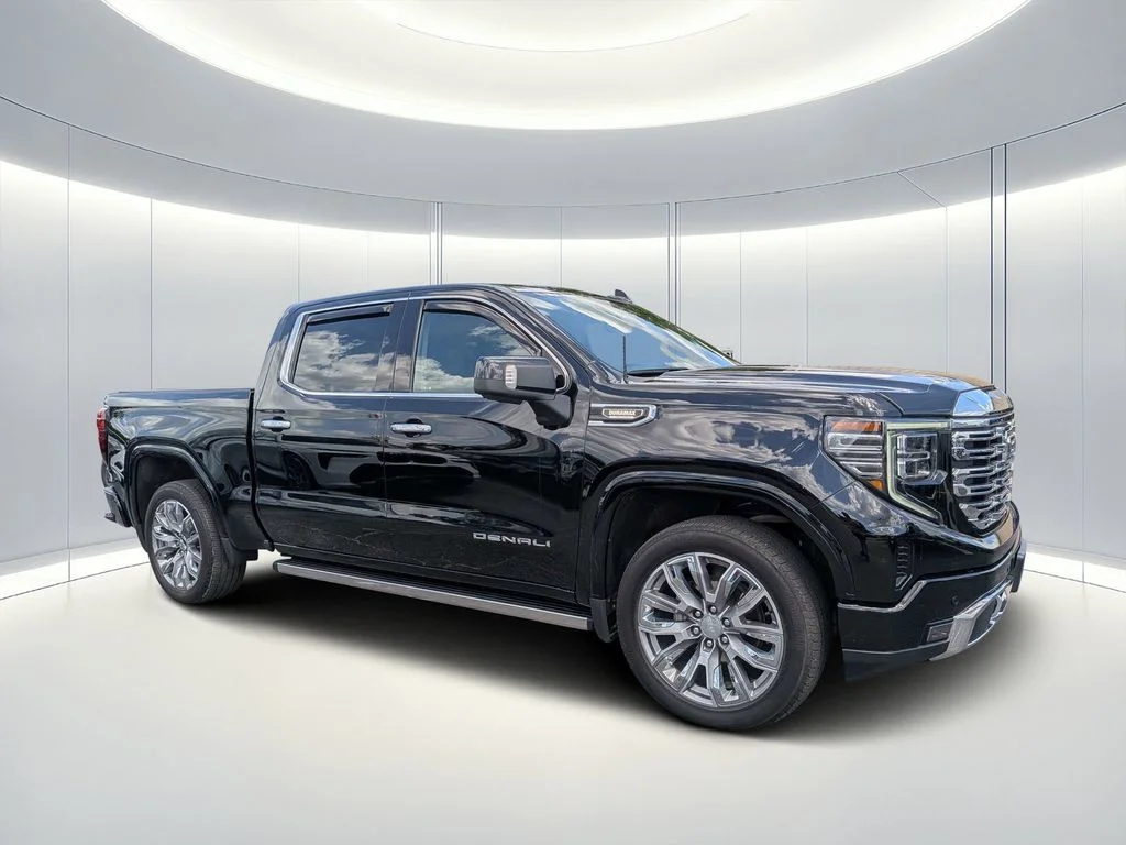 2024 GMC Sierra 4WD Crew Cab Short Box Denali's photo