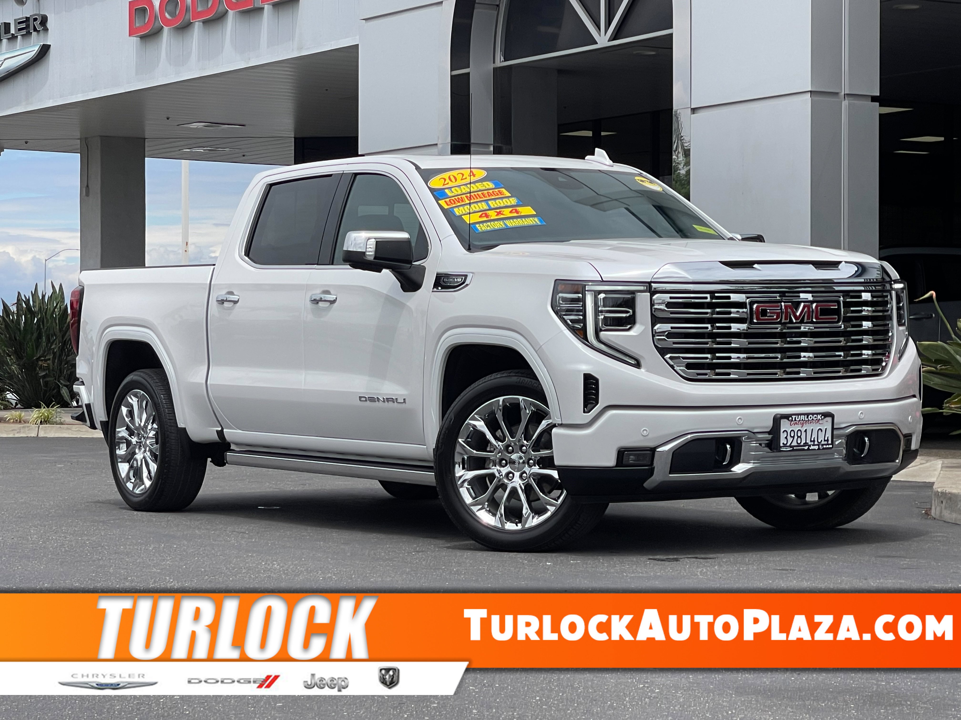 2024 GMC Sierra 4WD Crew Cab Short Box Denali's photo