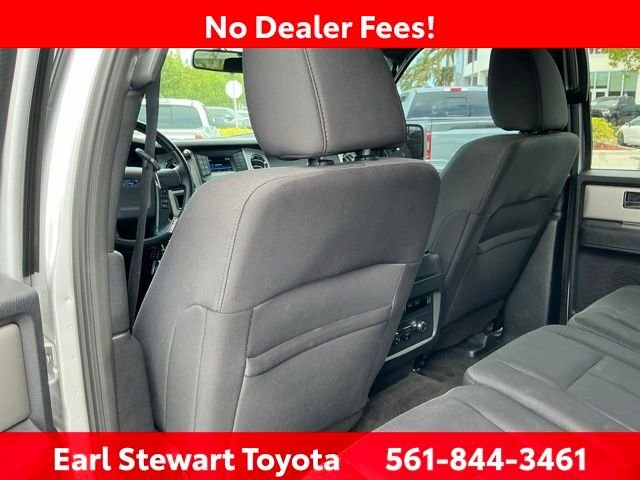 Used 2017 Silver Ford XLT image 19