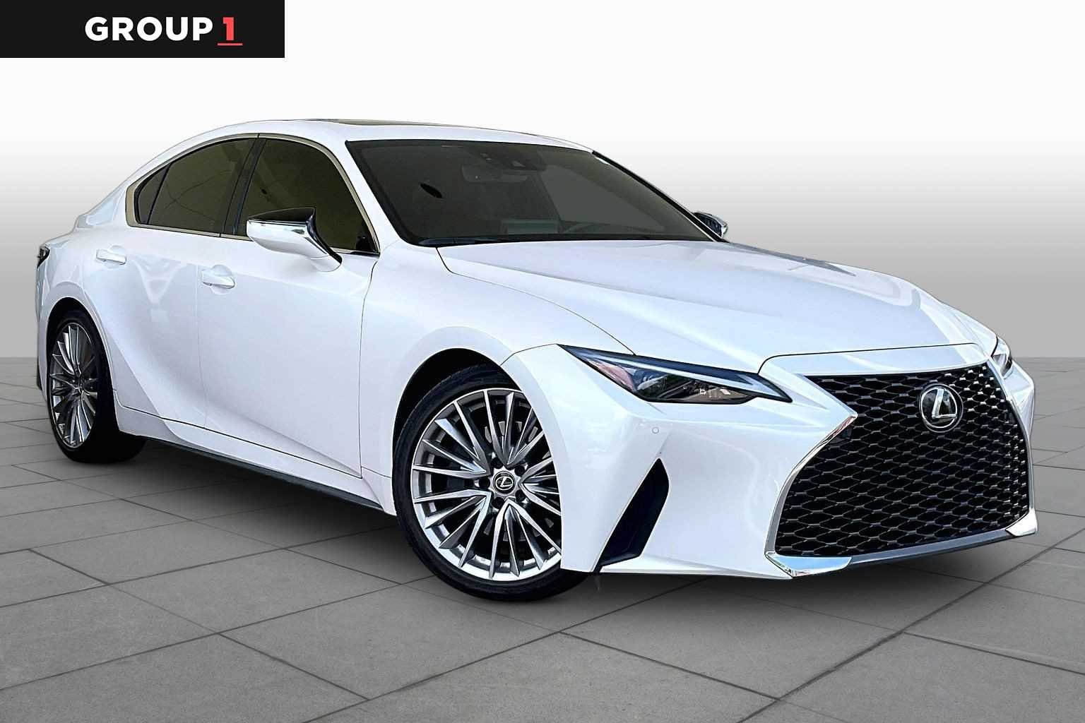 Used 2023 Eminent White Pearl Lexus  image 3