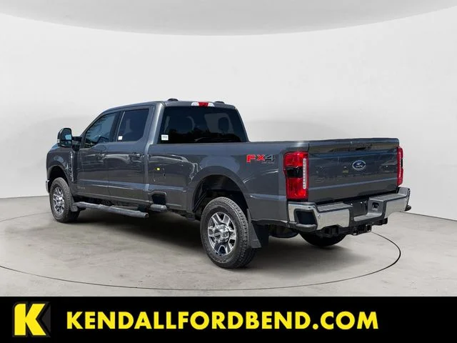 Certified Used 2025  Ford Lariat image 3