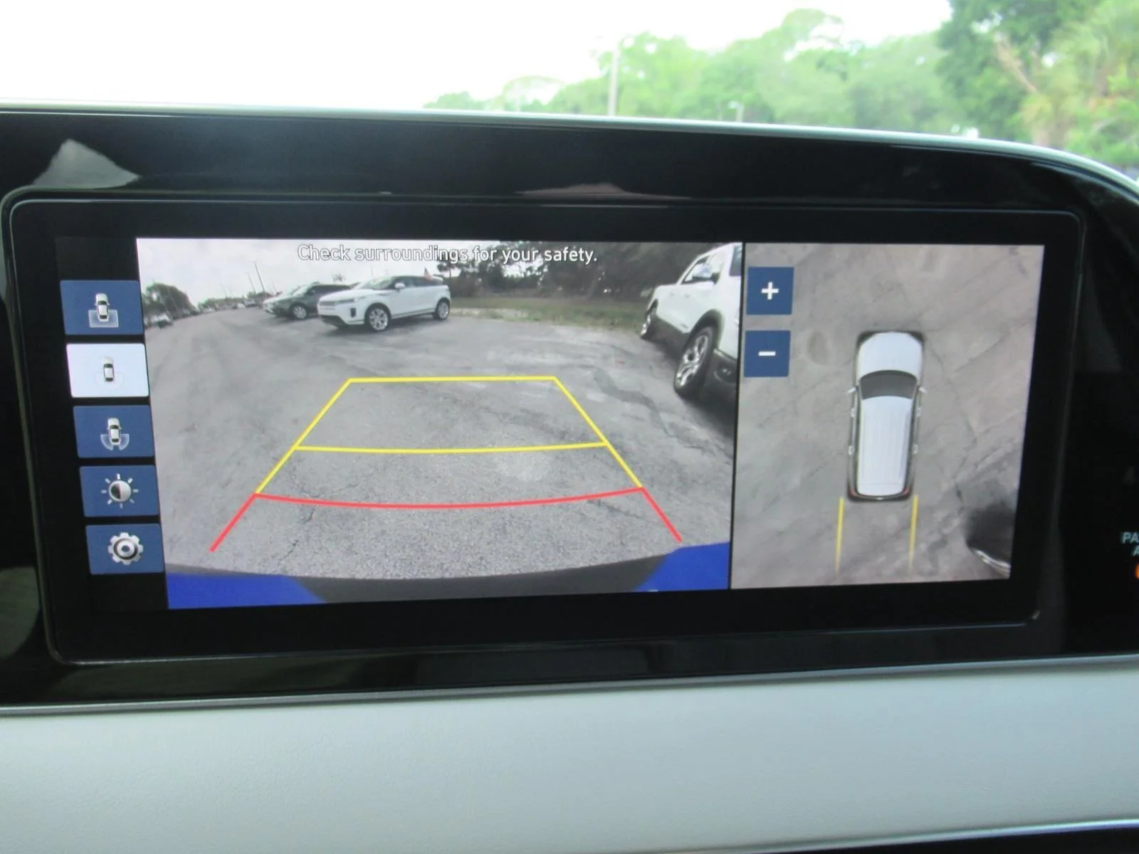 Used 2021 Blue Hyundai Limited image 32