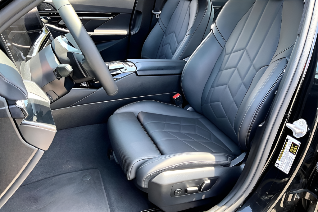 Used 2026 Black BMW 530i image 18
