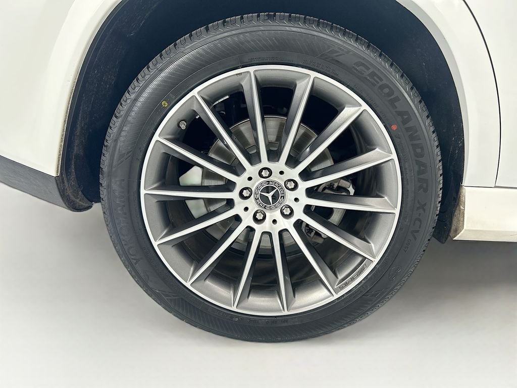 Certified Used 2024 Polar White Mercedes-Benz GLE 450 image 32