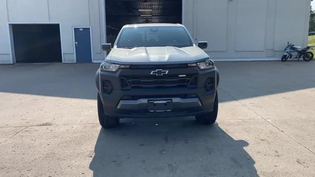 New 2026 Sterling Gray Metallic Chevrolet Trail Boss image 3