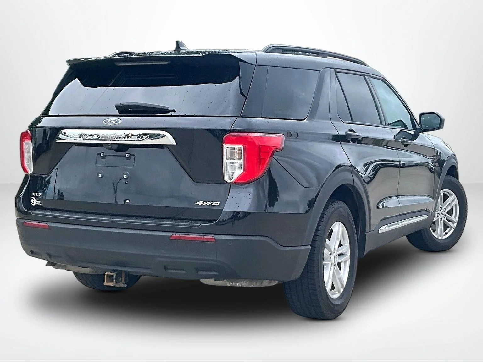 Used 2023 Black Ford XLT image 3