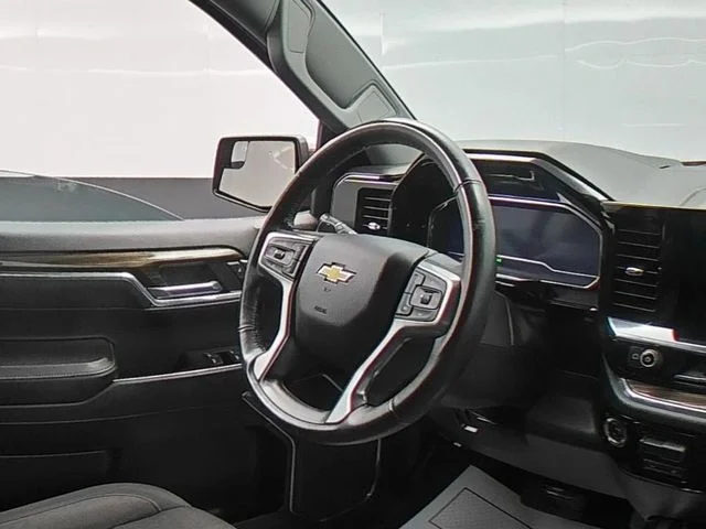 Used 2024 Red Chevrolet LT image 35