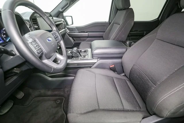 Used 2023 Silver Ford XLT image 39