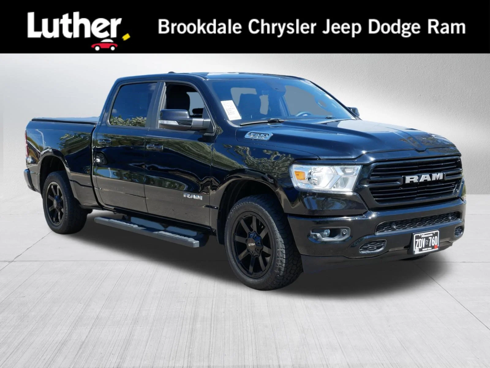 2020 RAM 1500 Big Horn/Lone Star 4x4 Crew Cab 6'4's photo