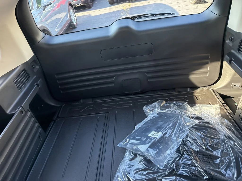 New 2026 Sonic Gray Pearl Honda RTL image 18