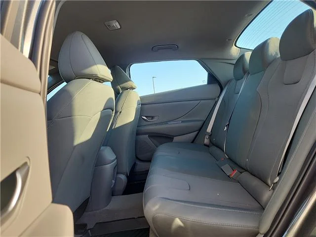 New 2026 Amazon Gray Hyundai SE image 8