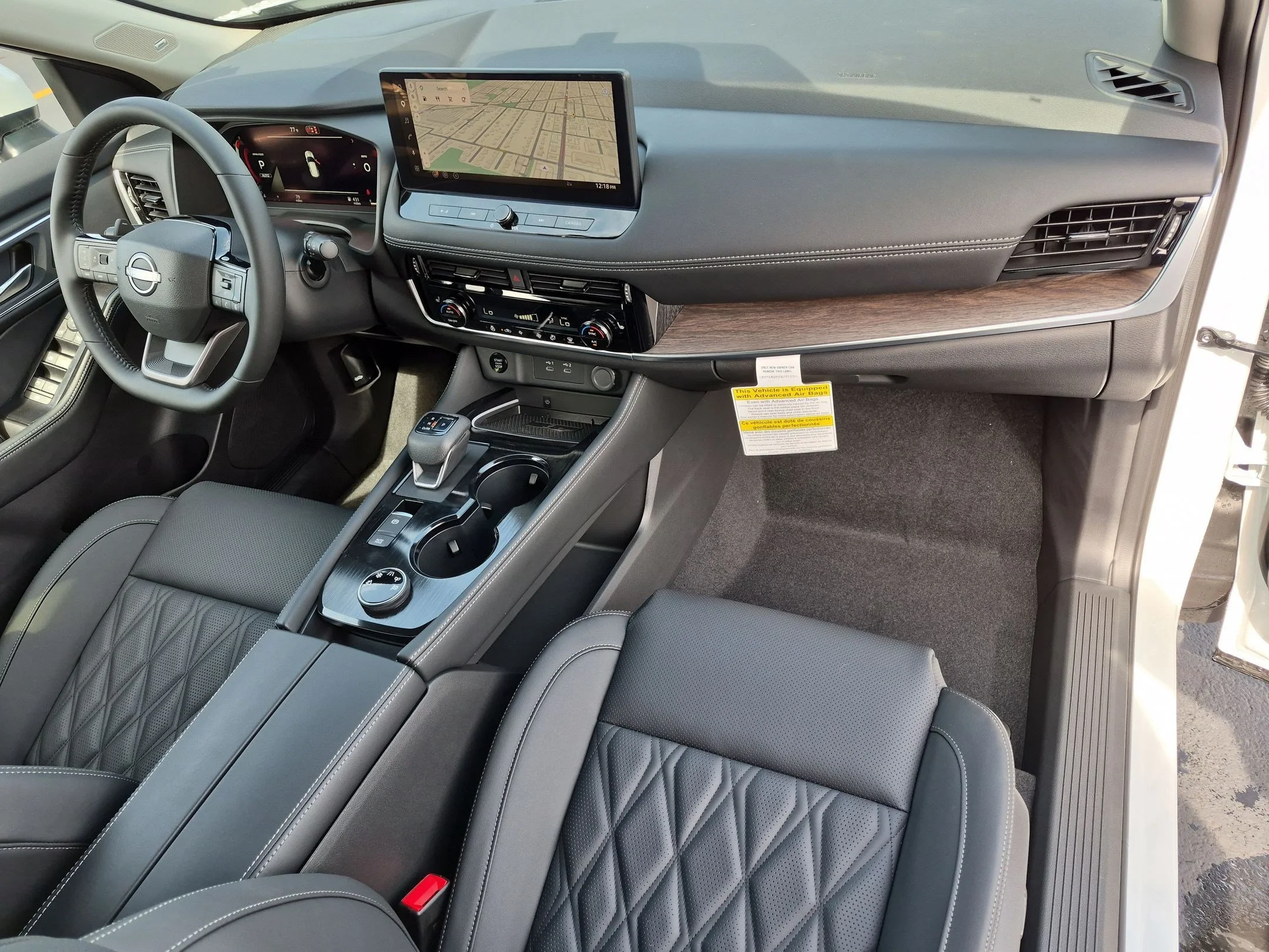 New 2026 Everest White Pearl TriCoat Nissan Platinum image 32