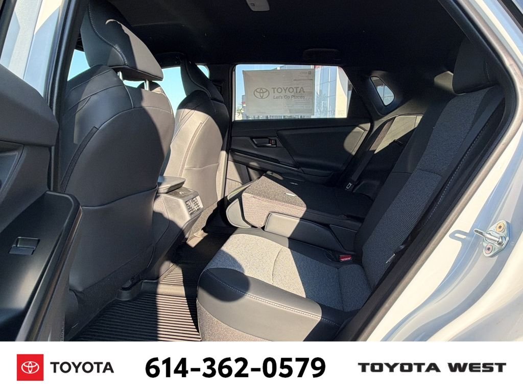 New 2026 Wind Chill Pearl Toyota XLE image 13