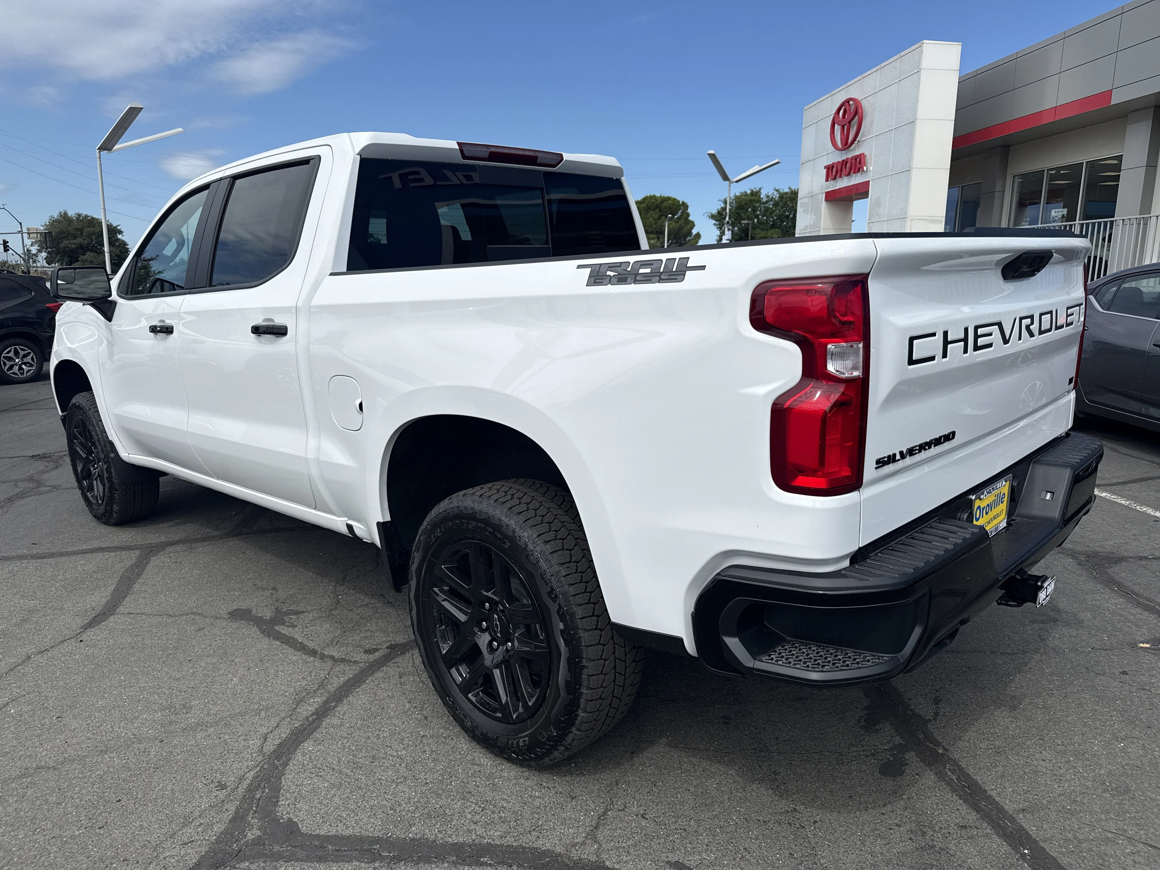 New 2026 Summit White Chevrolet LT Trail Boss image 3
