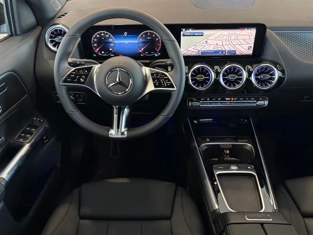 Used 2026 White Mercedes-Benz GLA 250 image 29