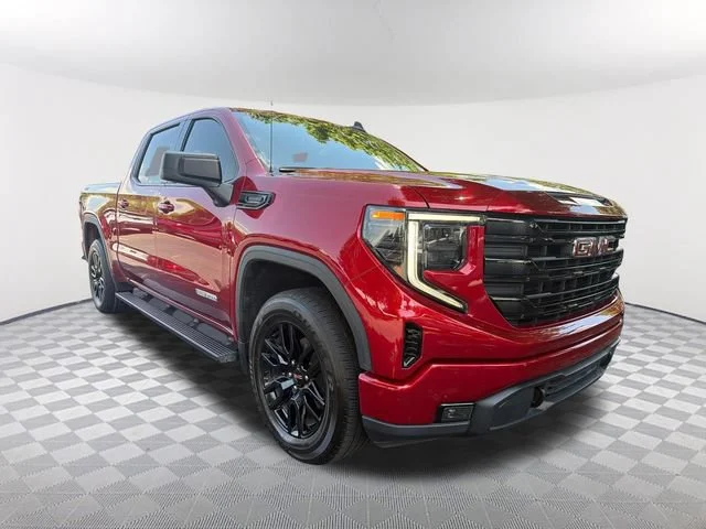 Used 2023 VOLCANIC RED TINTCOAT GMC Elevation image 3