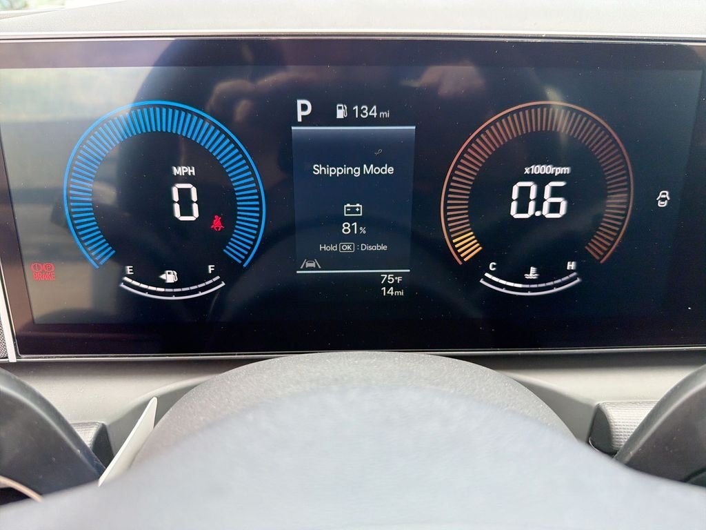 New 2026 White Hyundai SEL image 10