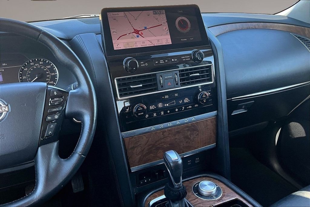 Used 2022 White Nissan SL image 6