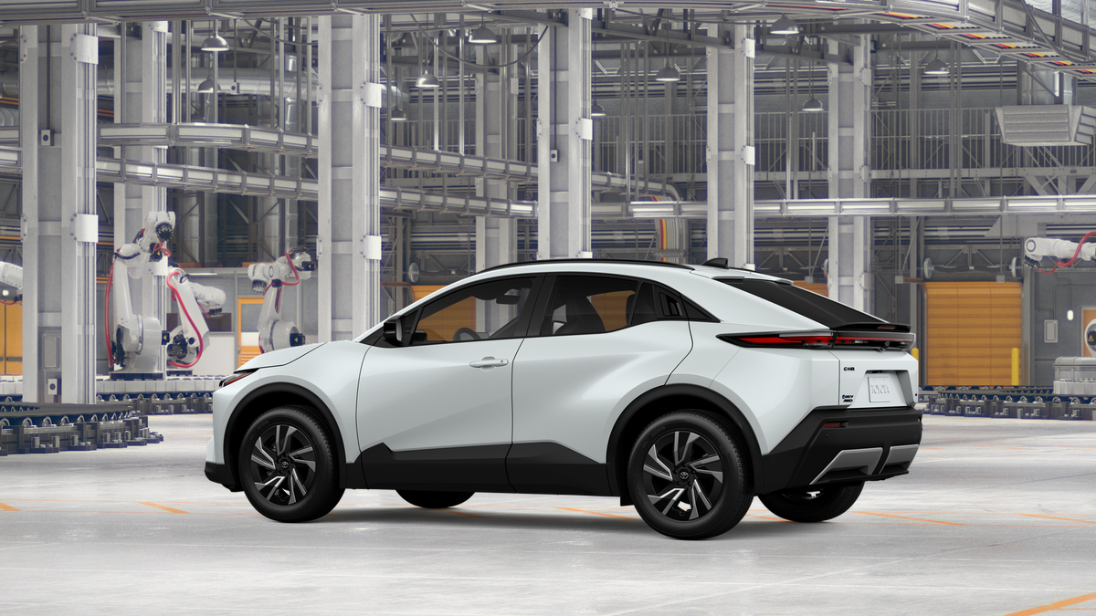 New 2026 Wind Chill Pearl Toyota SE image 5